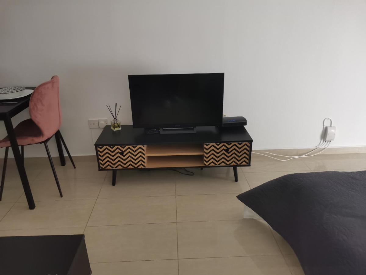 Ferienwohnung Flat111-Adults Only Limassol Exterior foto