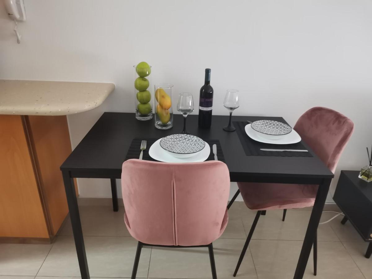 Ferienwohnung Flat111-Adults Only Limassol Exterior foto
