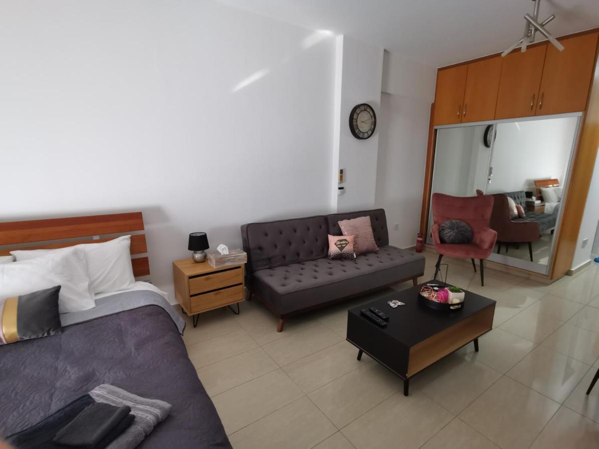 Ferienwohnung Flat111-Adults Only Limassol Exterior foto